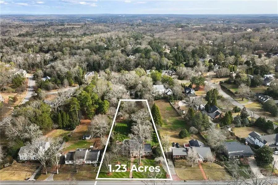 1606 Riverside Drive, Gainesville, GA 30501 - Image #2