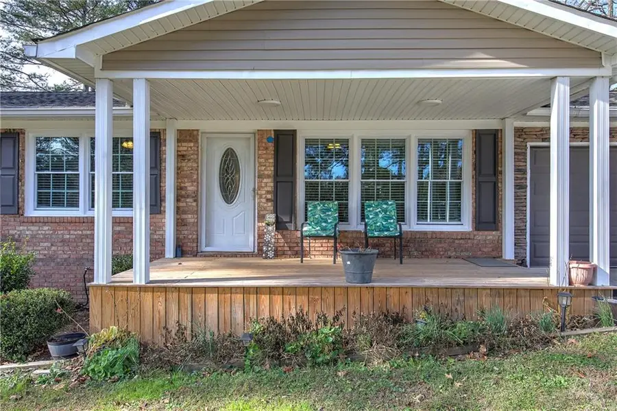 198 Iracille Lane Ne, Calhoun, GA 30701 - Image #3