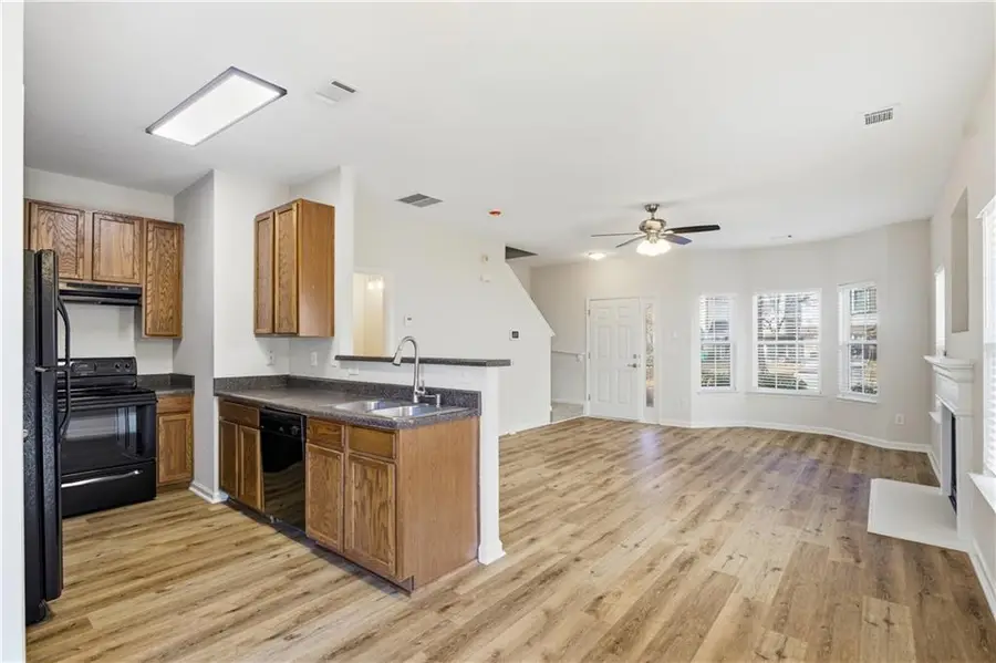 390 Brookview Drive, Riverdale, GA 30274 - #2