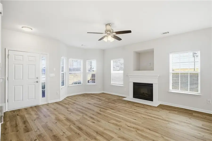 390 Brookview Drive, Riverdale, GA 30274 - #3