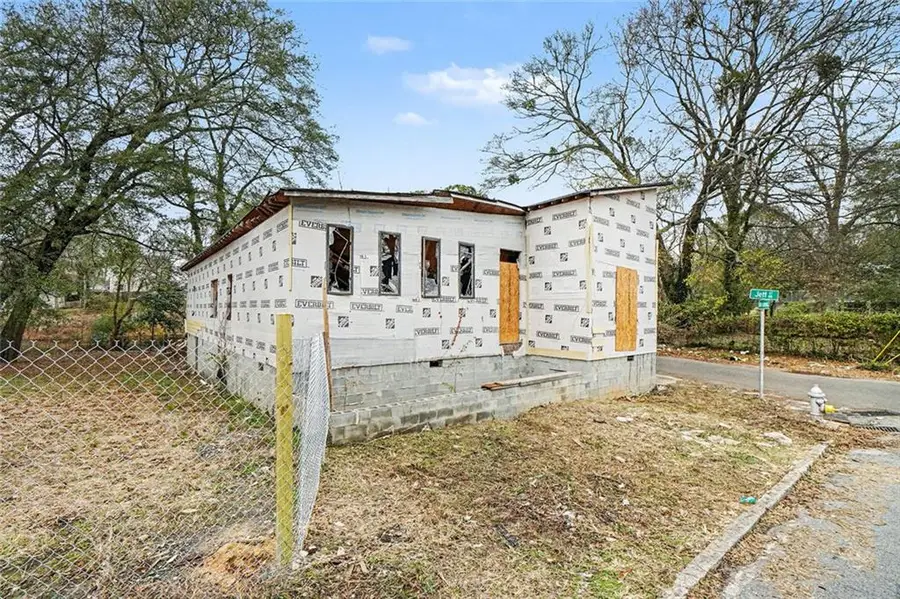 460 Andrew J Hairston Place Nw, Atlanta, GA 30318 - Image #3