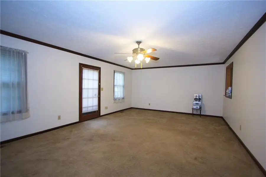 716 Harness Court, Lithonia, GA 30058 - Image #3