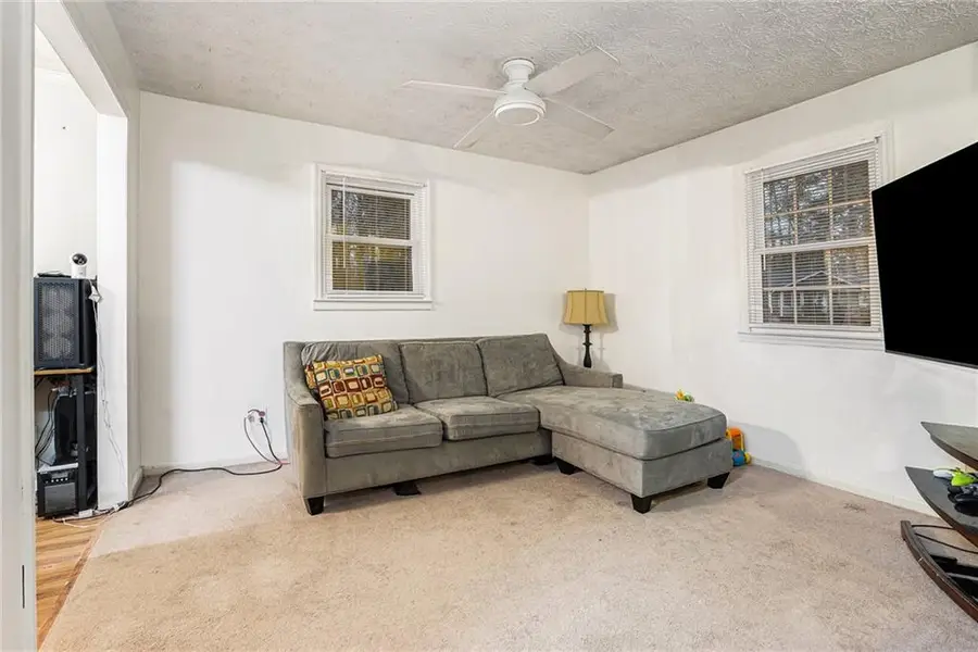 394 Burr Oak Court, Lawrenceville, GA 30046 - Image #2