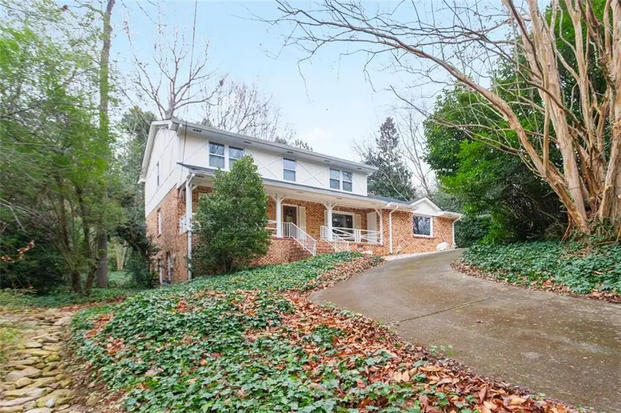 5037 Heatherdale Lane, Dunwoody, GA 30360 - Image #2