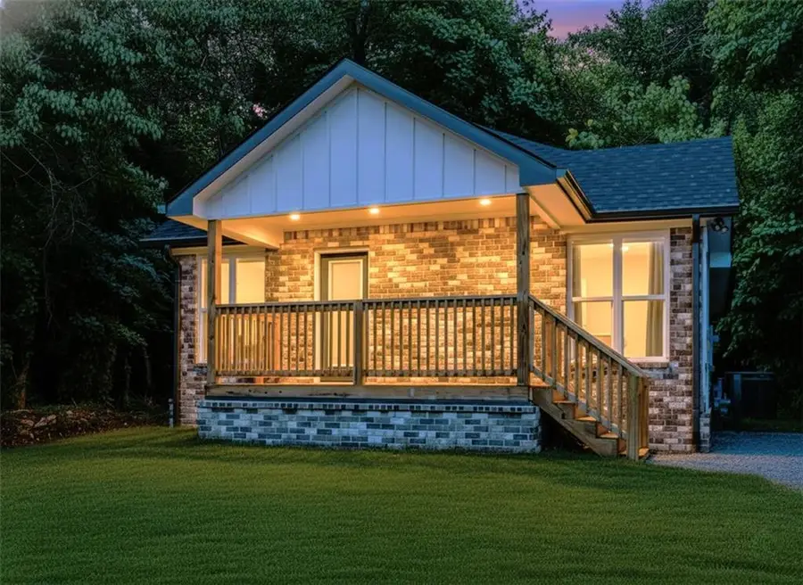 3017 Delmar Lane Nw, Atlanta, GA 30311 - Image #2