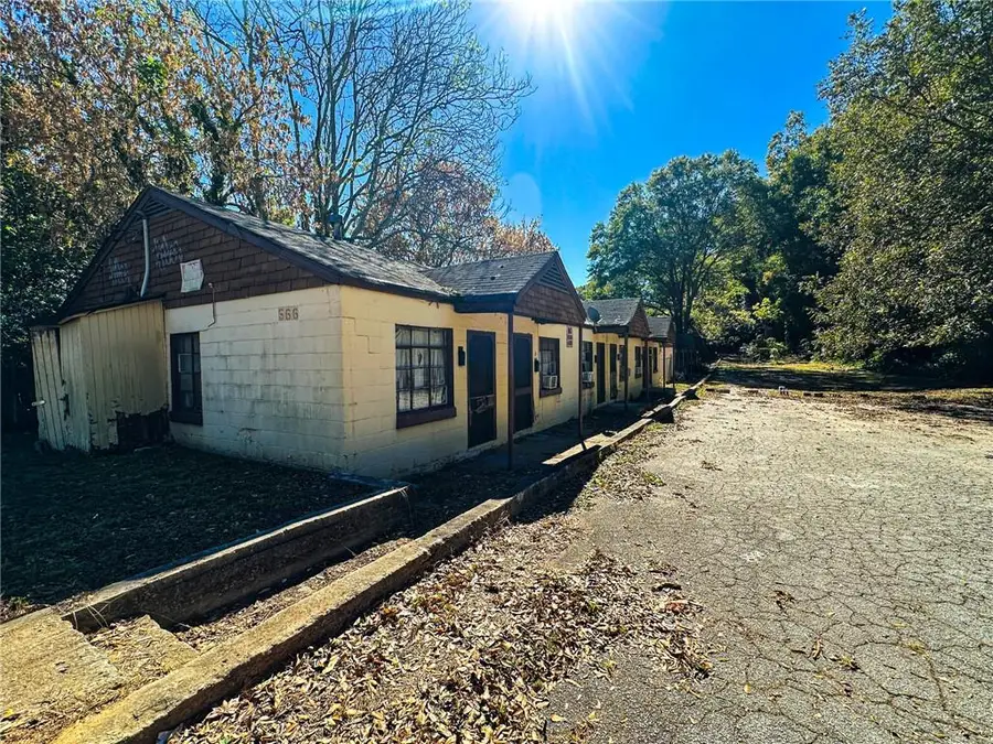 566 University Avenue Sw, Atlanta, GA 30310 - Image #3