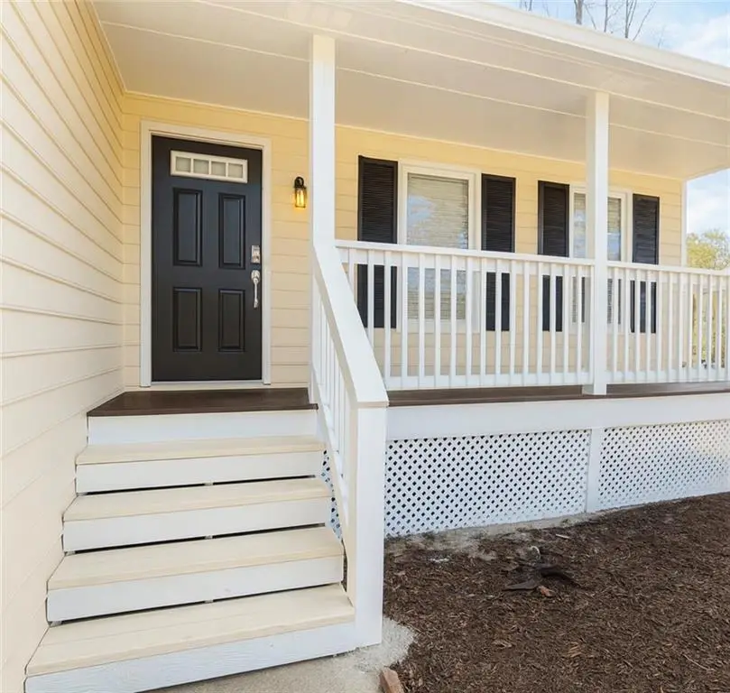 221 Harlee Lane, Lawrenceville, GA 30046 - Image #2