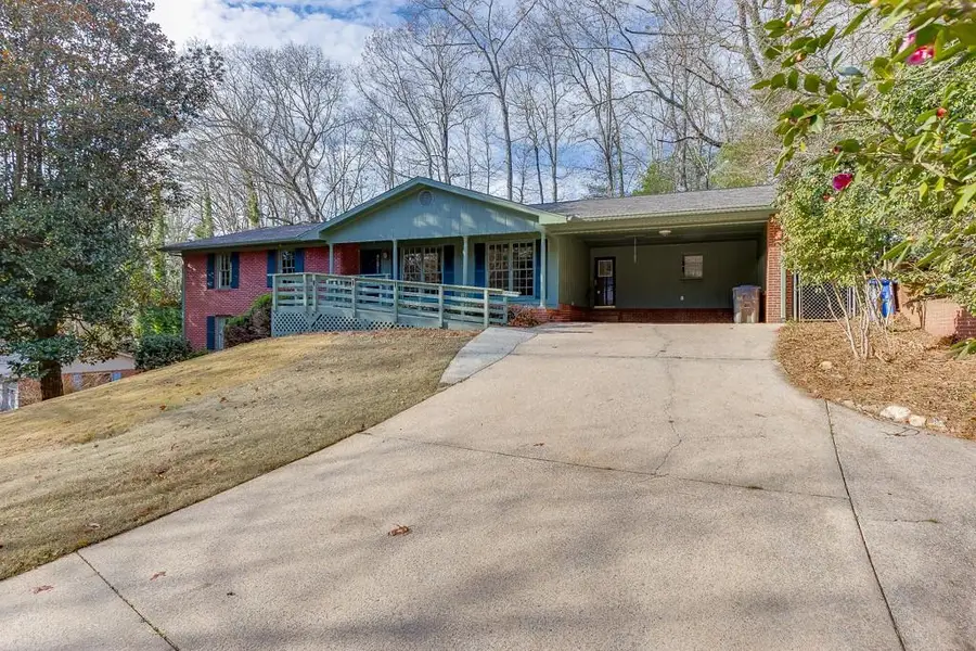 470 Woodland Drive, Gainesville, GA 30501 - Image #2