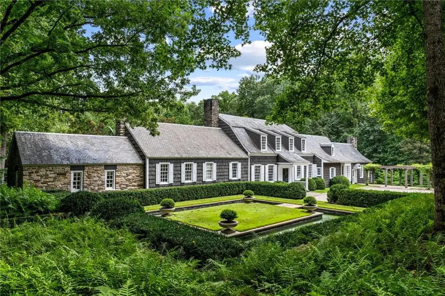 1727 W Paces Ferry Road Nw, Atlanta, GA 30327 - Image #3