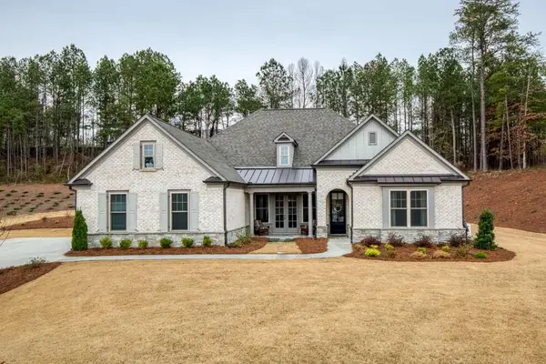 202 Vandiver Court, Acworth, GA 30101