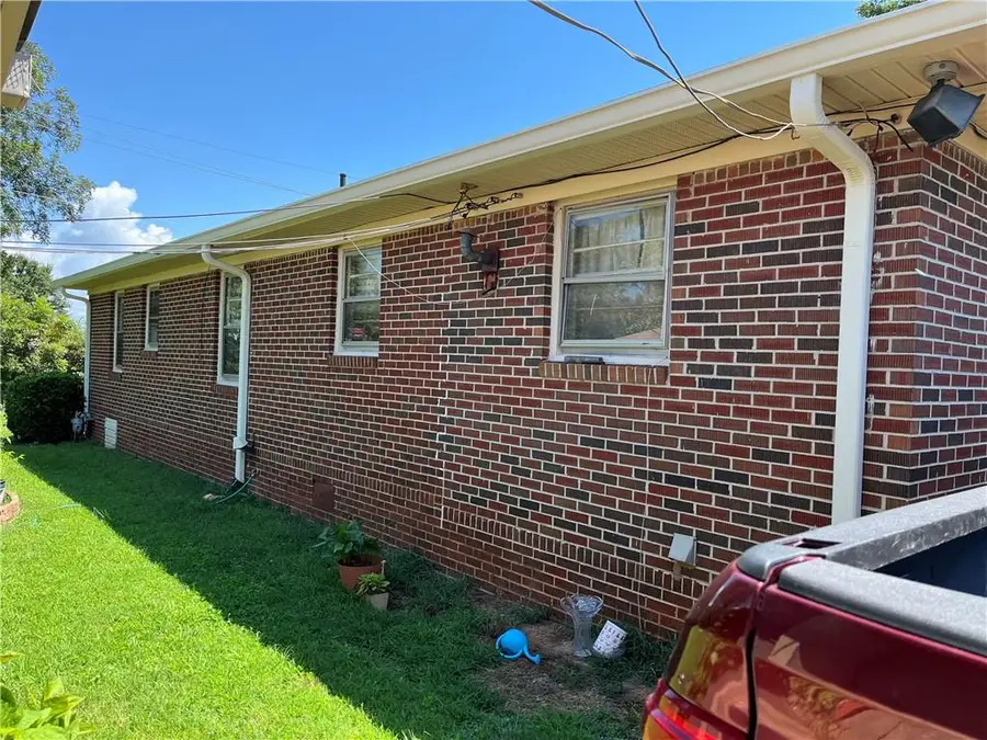 1496 Railroad Avenue, Sugar Hill, GA 30518 - #3