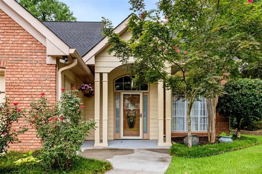 4042 Gables Court, Buford, GA 30519 - Image #3