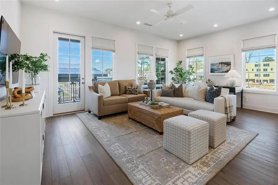 989 Bibbs Circle #27, Atlanta, GA 30318 - Image #2