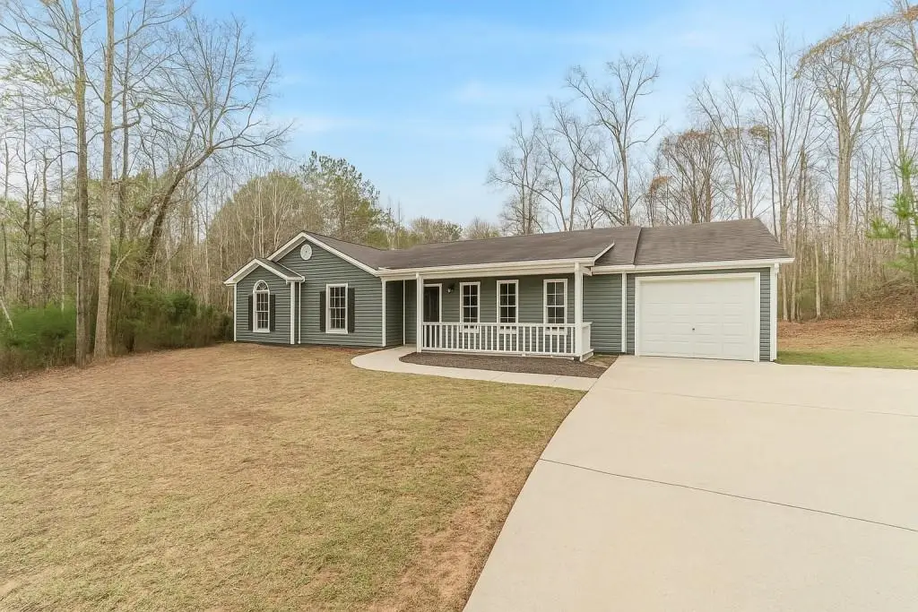 80 Hunters Trace, Covington, GA 30014 - #1