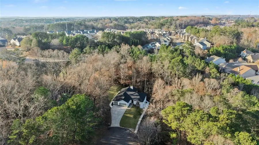 507 Karen Lane, Woodstock, GA 30188 - Image #2