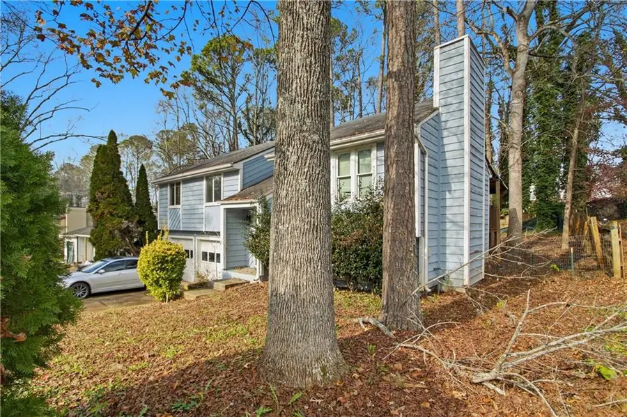 330 Hembree Forest Circle, Roswell, GA 30076 - Image #2