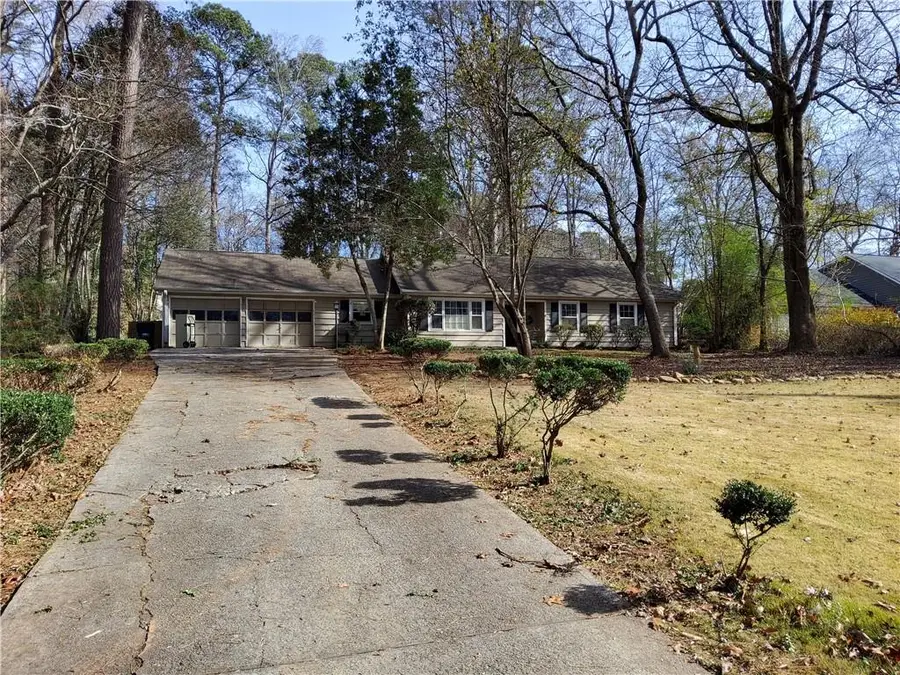 172 Middlesex Lane Nw, Marietta, GA 30064 - Image #2