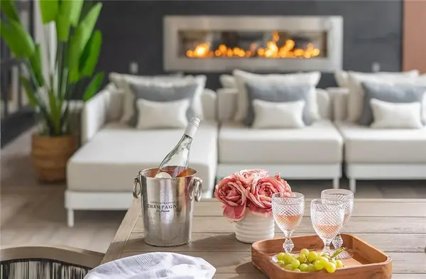 775 Juniper Street Ne #234, Atlanta, GA 30308