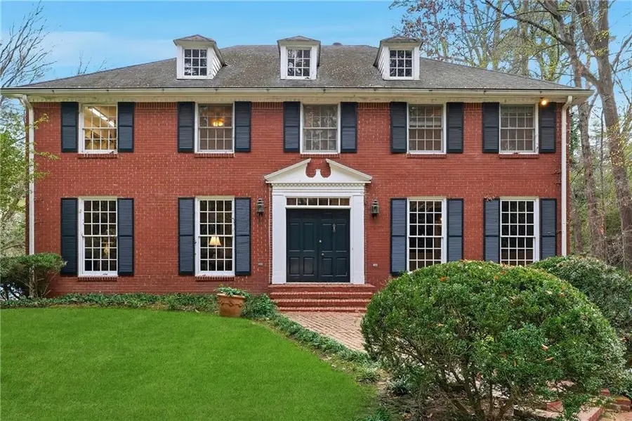 956 W Wesley Road Nw, Atlanta, GA 30327 - Image #2