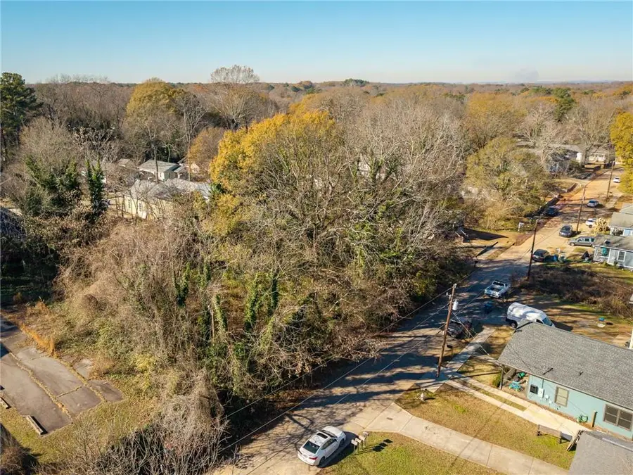 984 Dimmock Street Sw, Atlanta, GA 30310 - Image #3