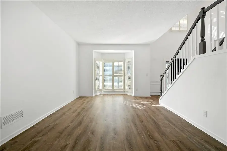 10895 Glenbarr Drive, Johns Creek, GA 30097 - Image #3