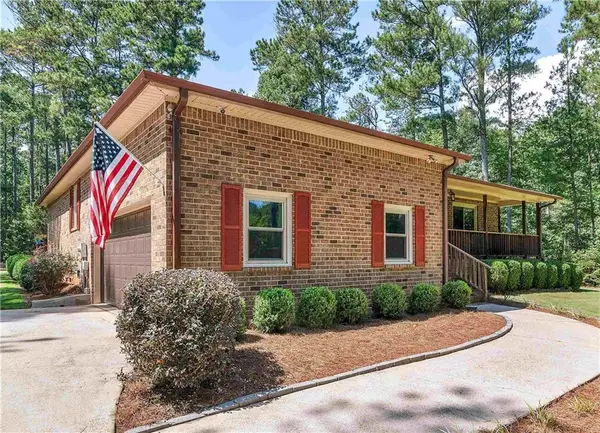 435 Rabbit Run, Mcdonough, GA 30252