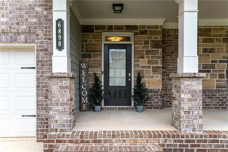 6898 Lancaster Crossing, Flowery Branch, GA 30542 - Image #2