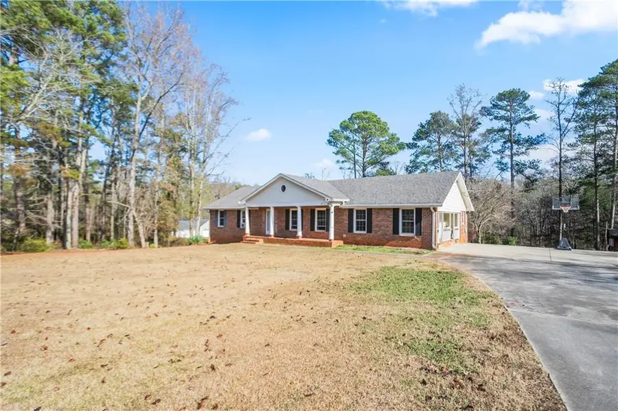 100 Forest Lake Drive, Covington, GA 30016 - Image #2