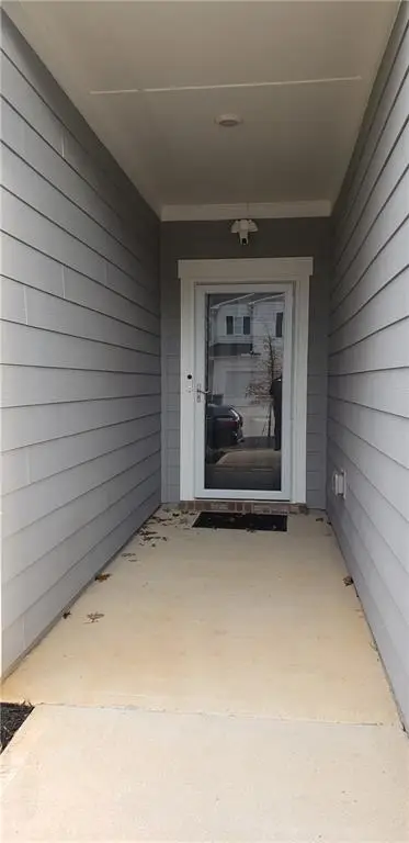 115 N Chesapeake Bay Drive, Locust Grove, GA 30248 - Image #3