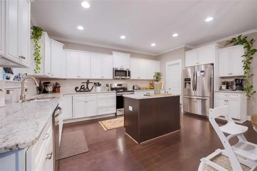 208 Ashley Glen Drive, Williamson, GA 30292 - Image #3