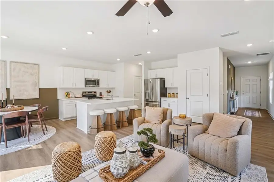 6718 Armonia Drive Sw, Mableton, GA 30126 - Image #2