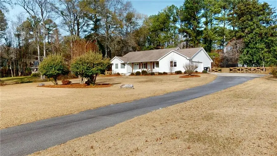 1042 Mission Road Sw, Cartersville, GA 30120 - Image #2