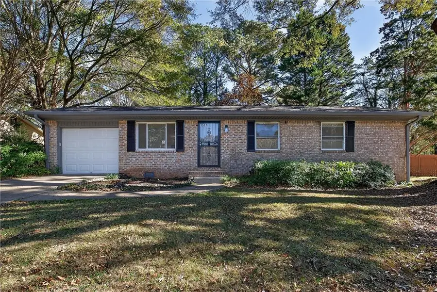 1517 Colony East Circle, Stone Mountain, GA 30083 - Image #2