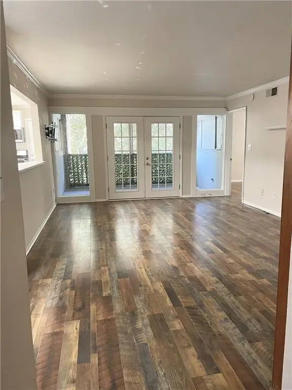 346 Carpenter Drive #12, Sandy Springs, GA 30328 - Image #1