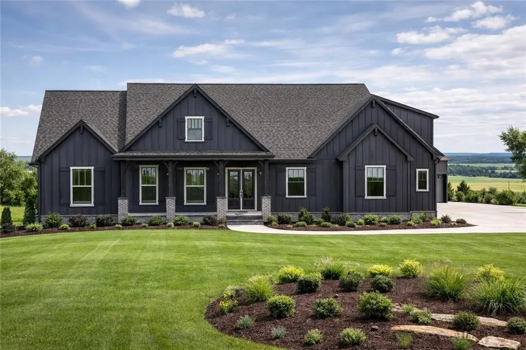 3255 Tanners Mill Road, Gainesville, GA 30507 - Image #1