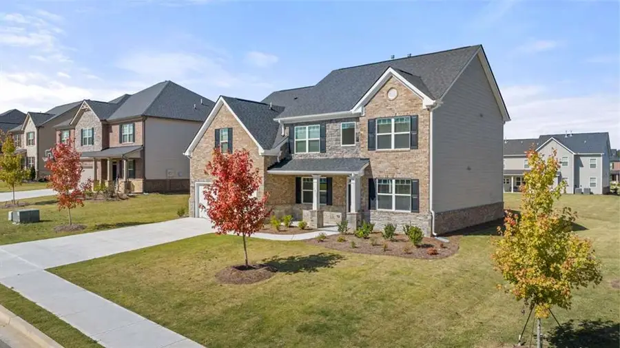 210 Sandy Oak Drive, Loganville, GA 30052 - Image #2