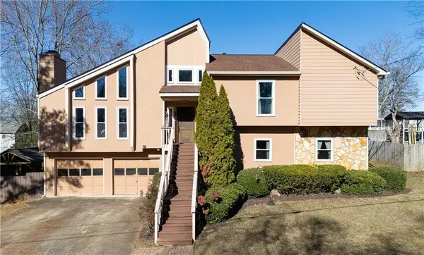 1764 Blackwillow Drive, Marietta, GA 30066