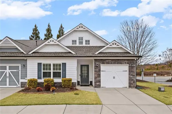 111 Point View Drive, Canton, GA 30114