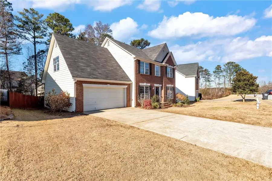 1115 Lake Lucerne Road Sw, Lilburn, GA 30047 - Image #2
