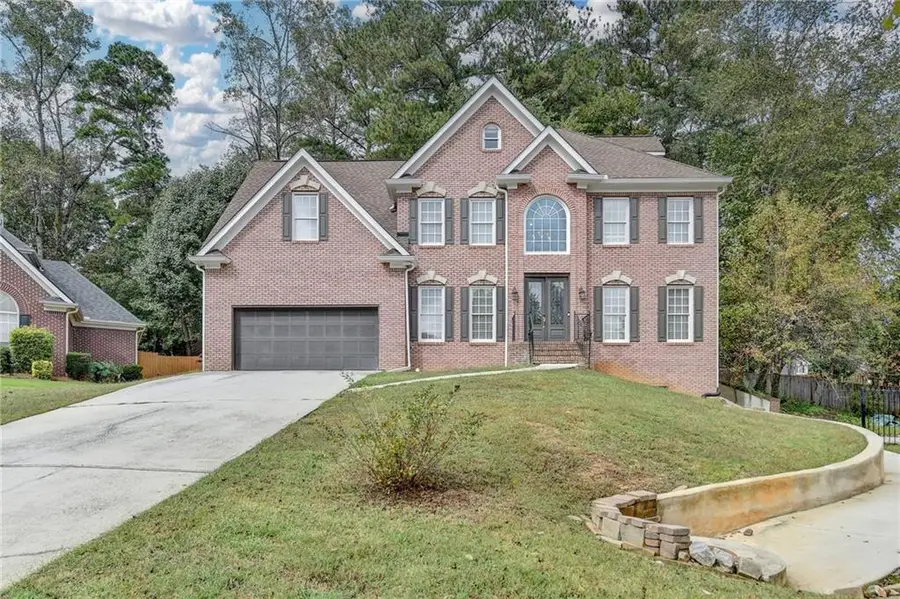 1015 Rowe Oak Circle, Lawrenceville, GA 30043 - Image #3