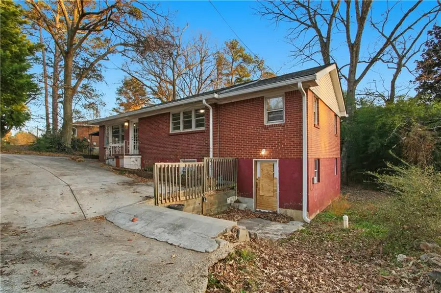 685 Melrose Drive, Forest Park, GA 30297 - Image #2