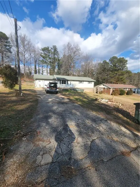 3313 Stoneybrook Drive, Douglasville, GA 30134