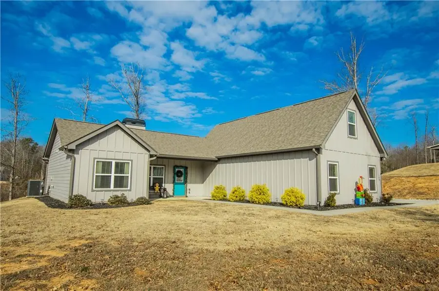 148 Chestnut Trail, Commerce, GA 30529 - Image #2