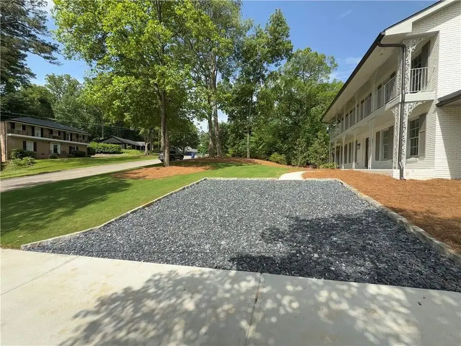 1892 Mercedes Court Ne, Atlanta, GA 30345 - Image #3