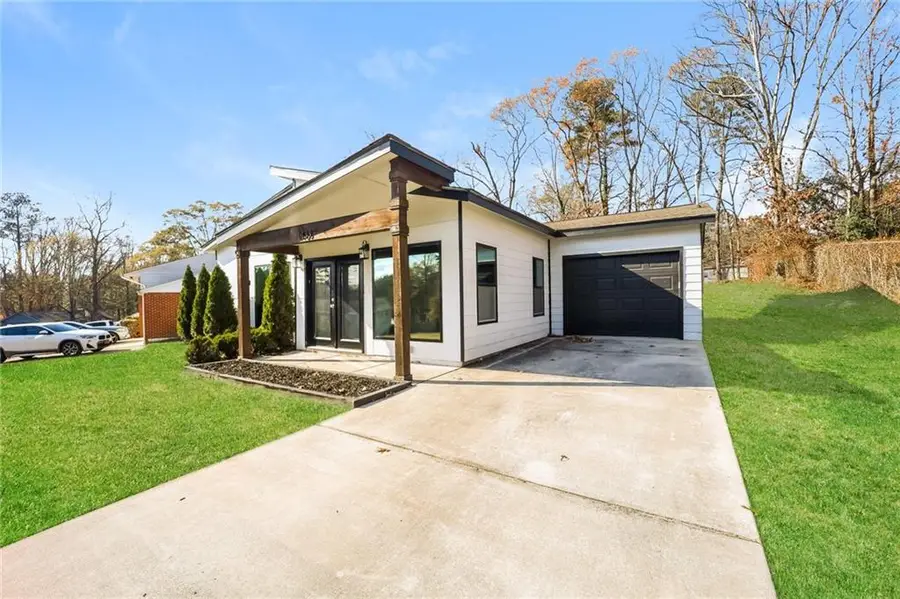 1433 Willow Drive, Riverdale, GA 30296 - Image #3