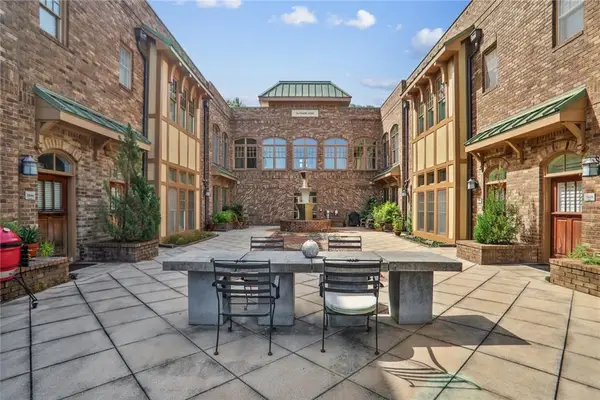 1860 Gordon Manor Ne #110, Atlanta, GA 30307