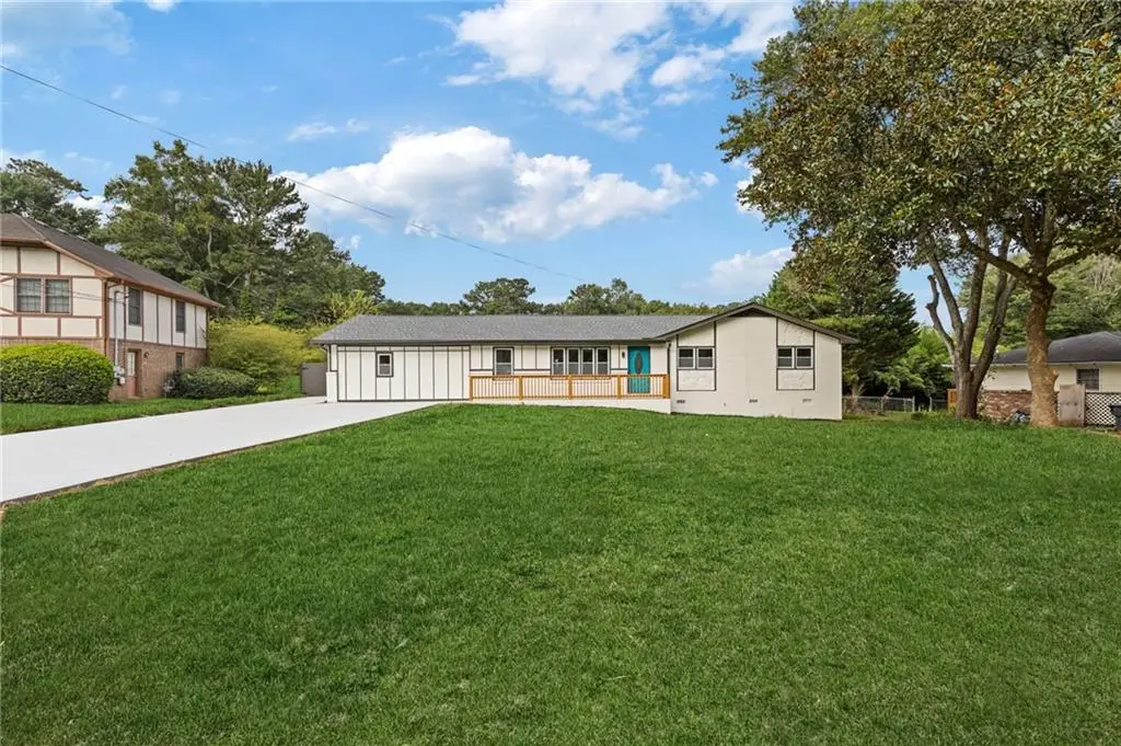 237 Sandra Drive Nw, Lilburn, GA 30047 - Image #1