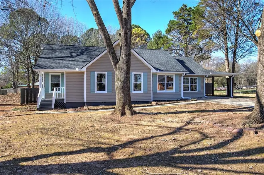 53 Milam Circle Sw, Cartersville, GA 30120 - Image #2