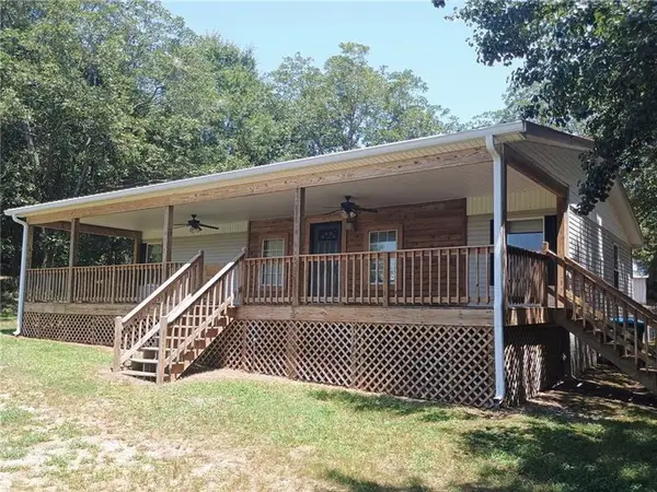 393 W Freeman Street, Maysville, GA 30558