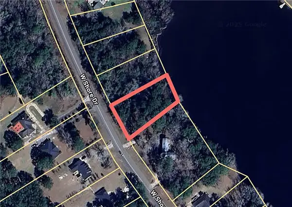 229 W Shore Drive, Ochlocknee, GA 31773